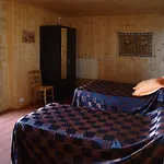 Abbaye Gilbert Nocleg ze śniadaniem 3*