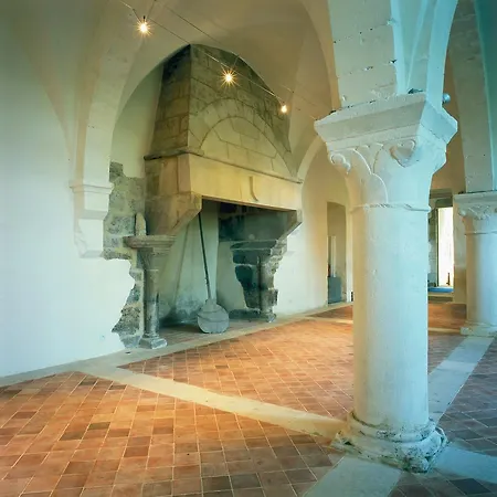 Abbaye Gilbert Saint-Didier-la-Foret