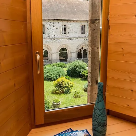 Abbaye Gilbert 3* Saint-Didier-la-Foret